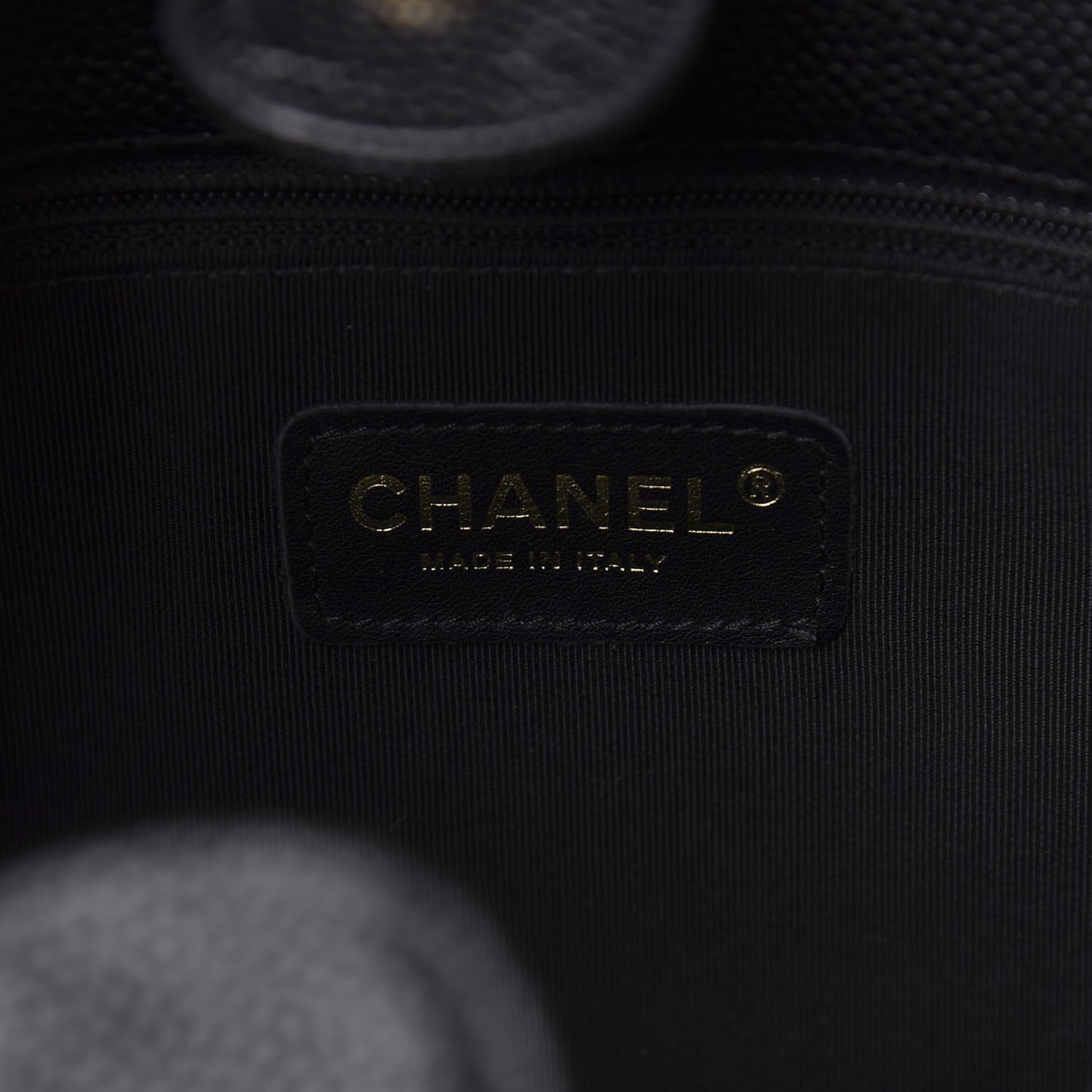 Caviar Quilted Petit Shopping Tote PST Black