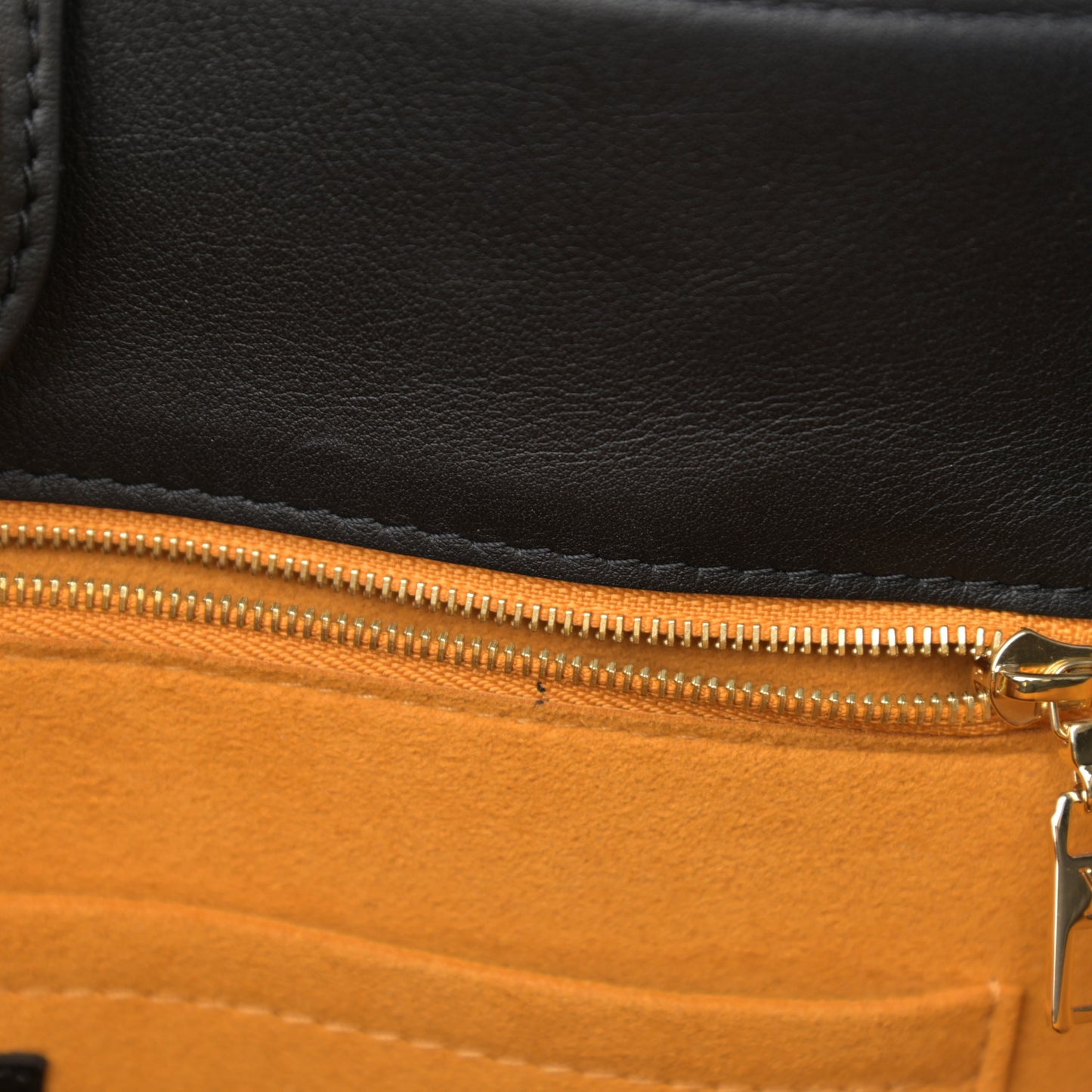 Calfskin Monogram Tufting On My Side Black