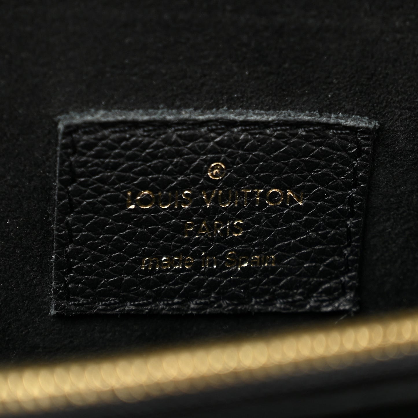 Monogram Victoire Black