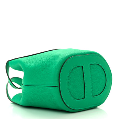 Hermes Taurillon Clemence Swift In-The-Loop 18 Bag Vert Comics 4 of 13