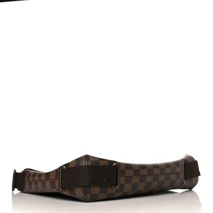 Louis Vuitton Damier Ebene Brooklyn MM 4 of 8