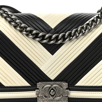Chanel Calfskin Pleated Medium Boy In Rome Flap Black White 8 of 11
