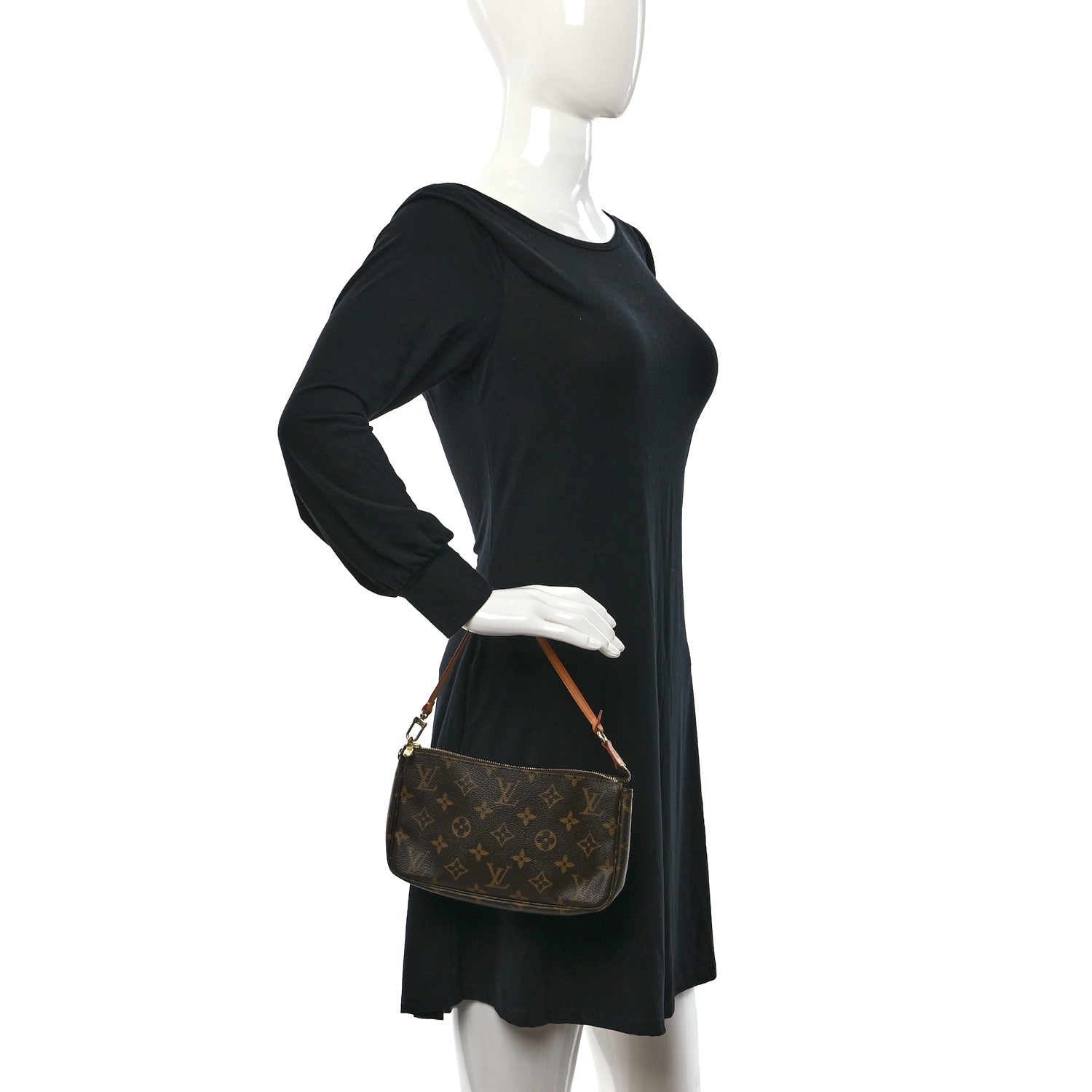 Louis Vuitton Monogram Pochette Accessories 2 of 9