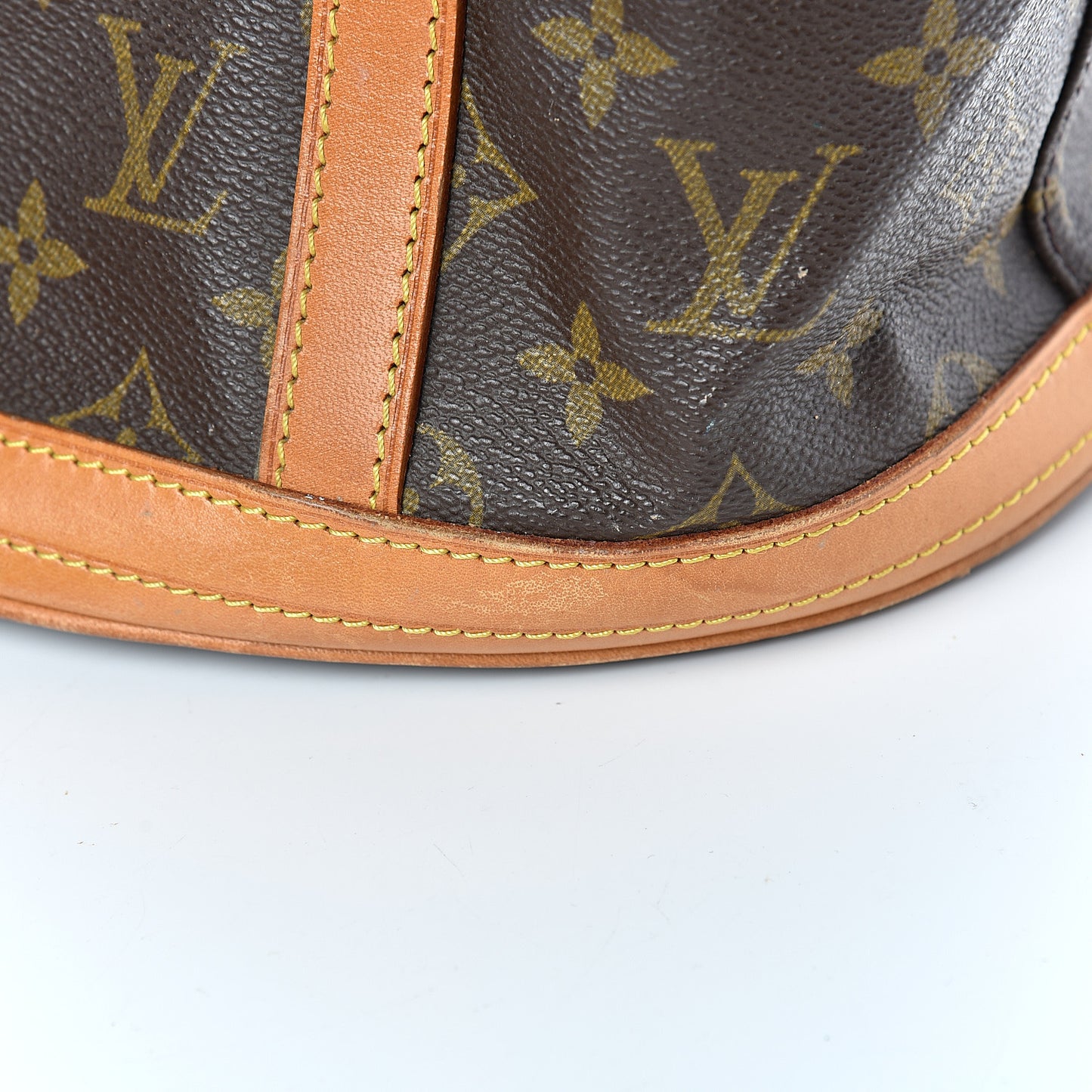 Monogram Bucket 27