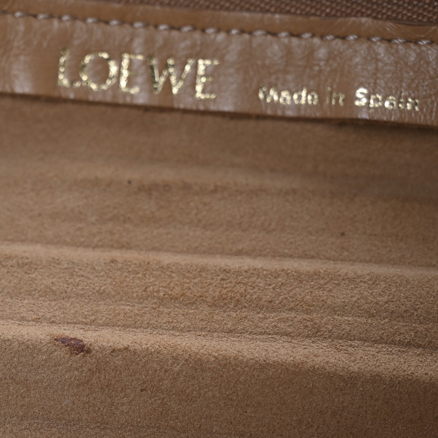 Loewe Lambskin Pleated Bracelet Pouch Shoulder Bag Warm Desert 11 of 12