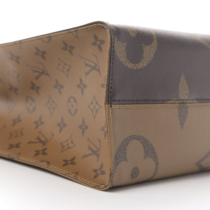 Louis Vuitton Reverse Monogram Giant Onthego MM 7 of 9