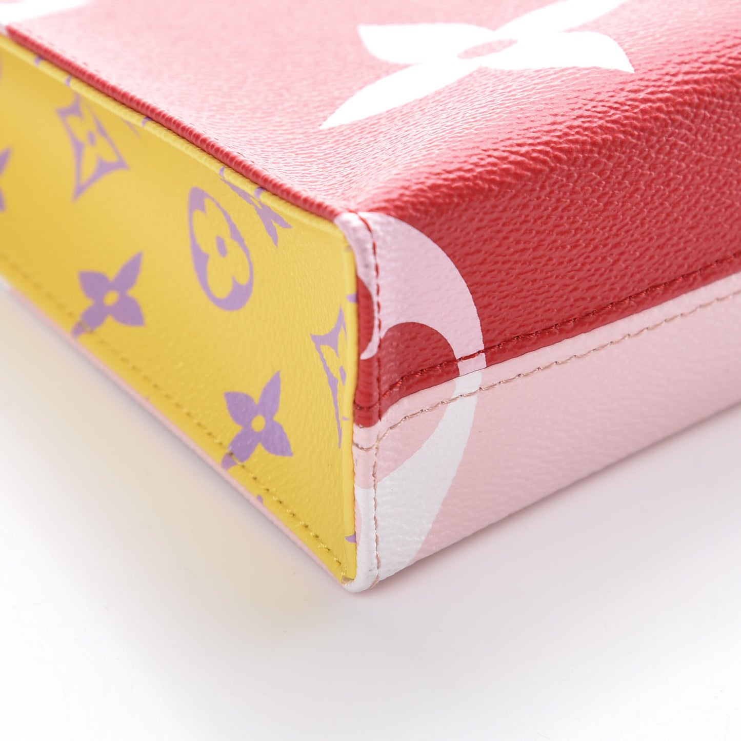 Monogram Giant Toiletry Pouch 26 Rouge