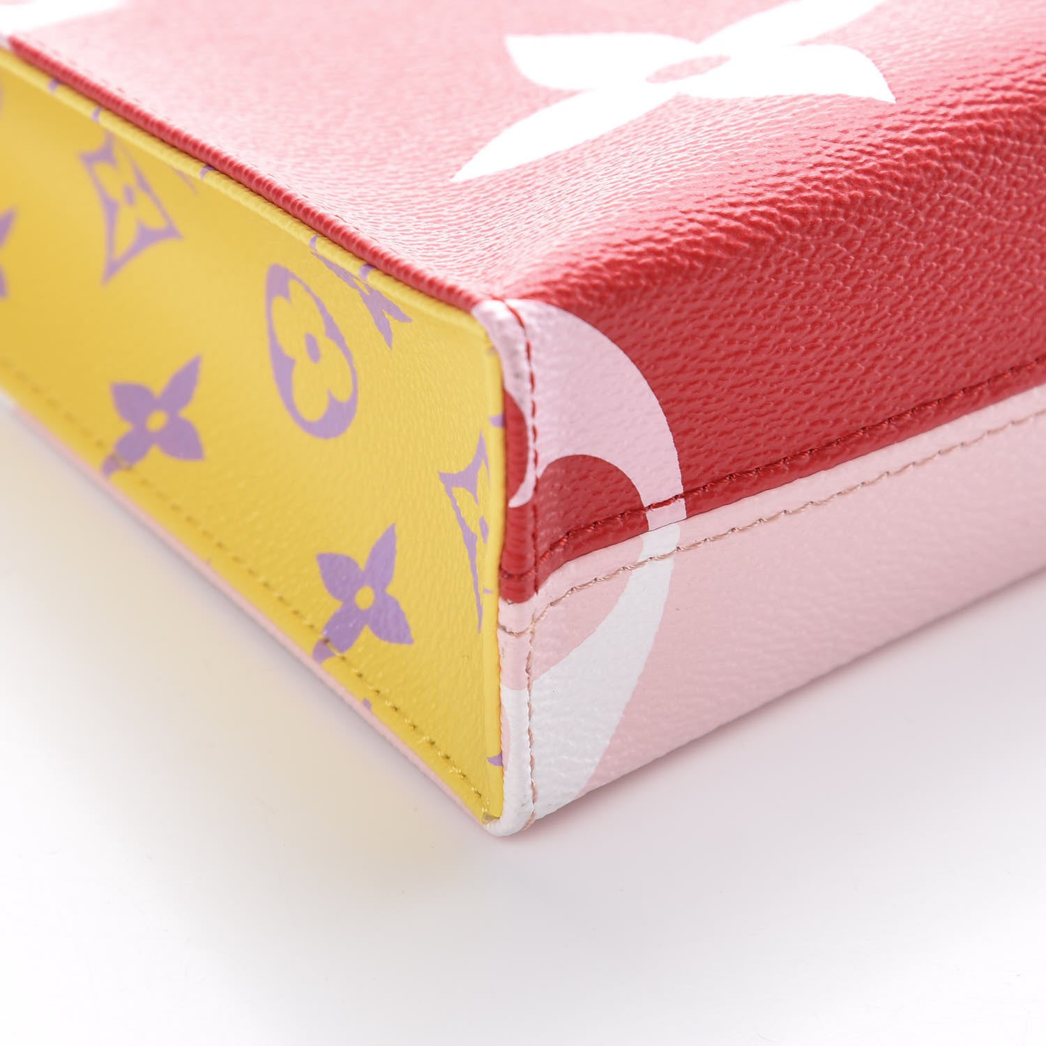 Louis Vuitton Monogram Giant Toiletry Pouch 26 Rouge 8 of 9