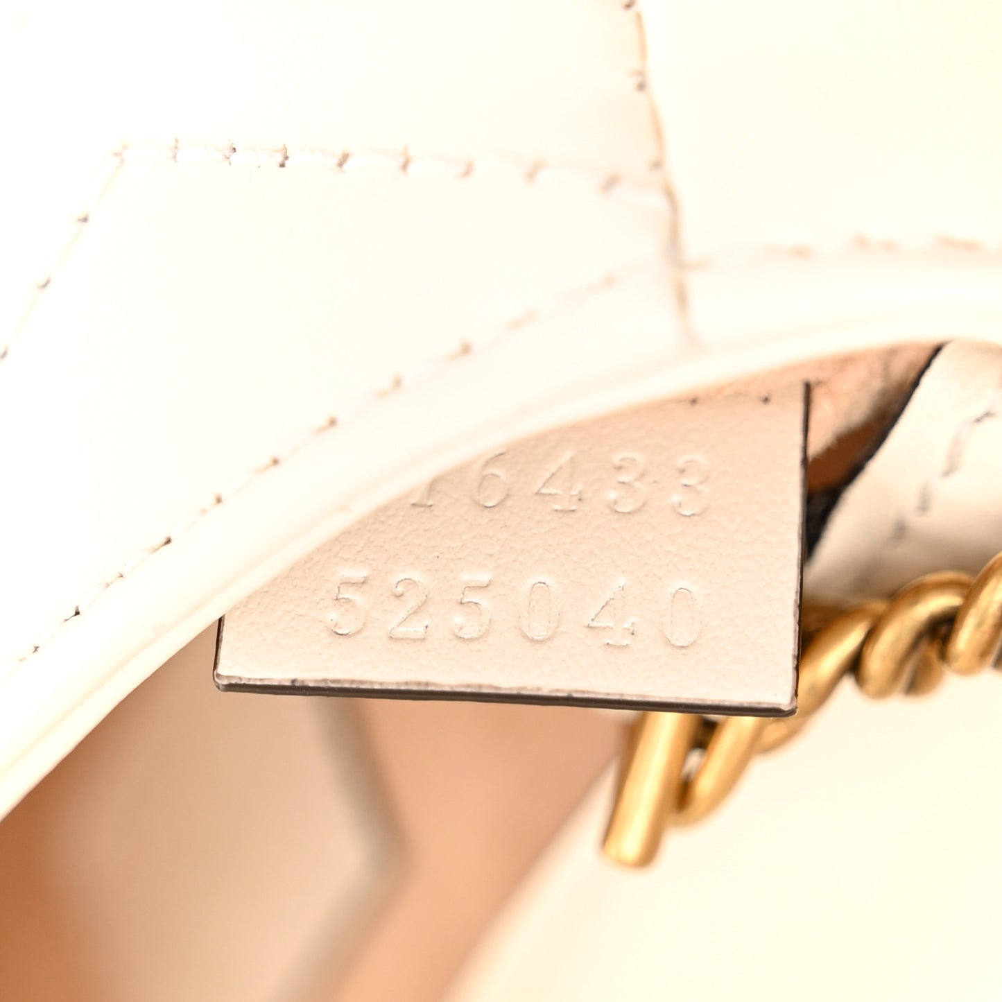 Calfskin Matelasse Super Mini GG Marmont Shoulder Bag White