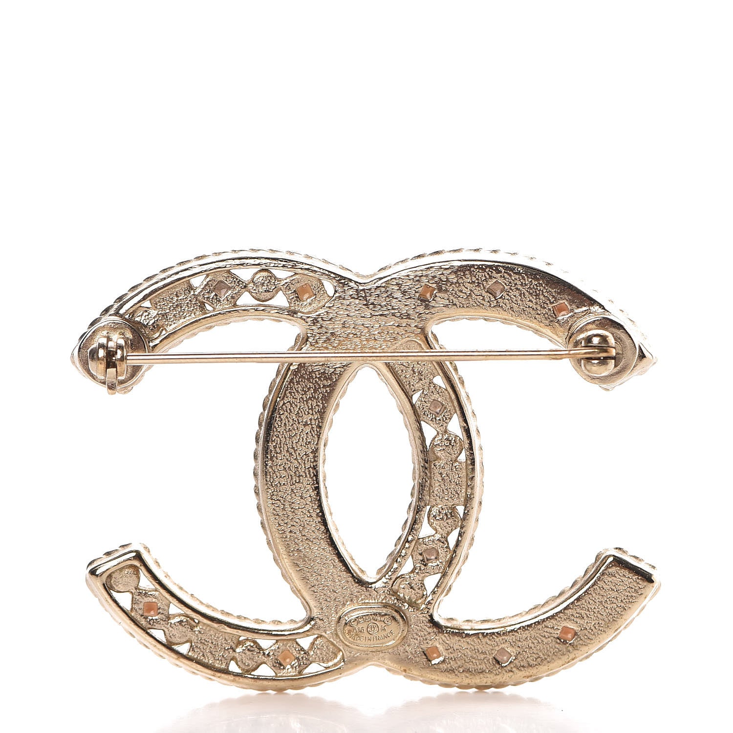 Chanel Resin Pearl CC Brooch Gold 3 of 5