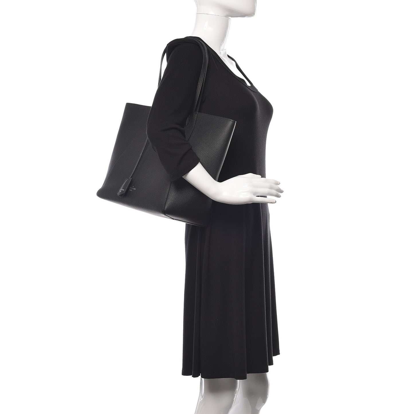 Calfskin Lockme Cabas Black