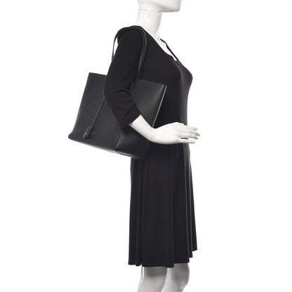 Louis Vuitton Calfskin Lockme Cabas Black 2 of 9