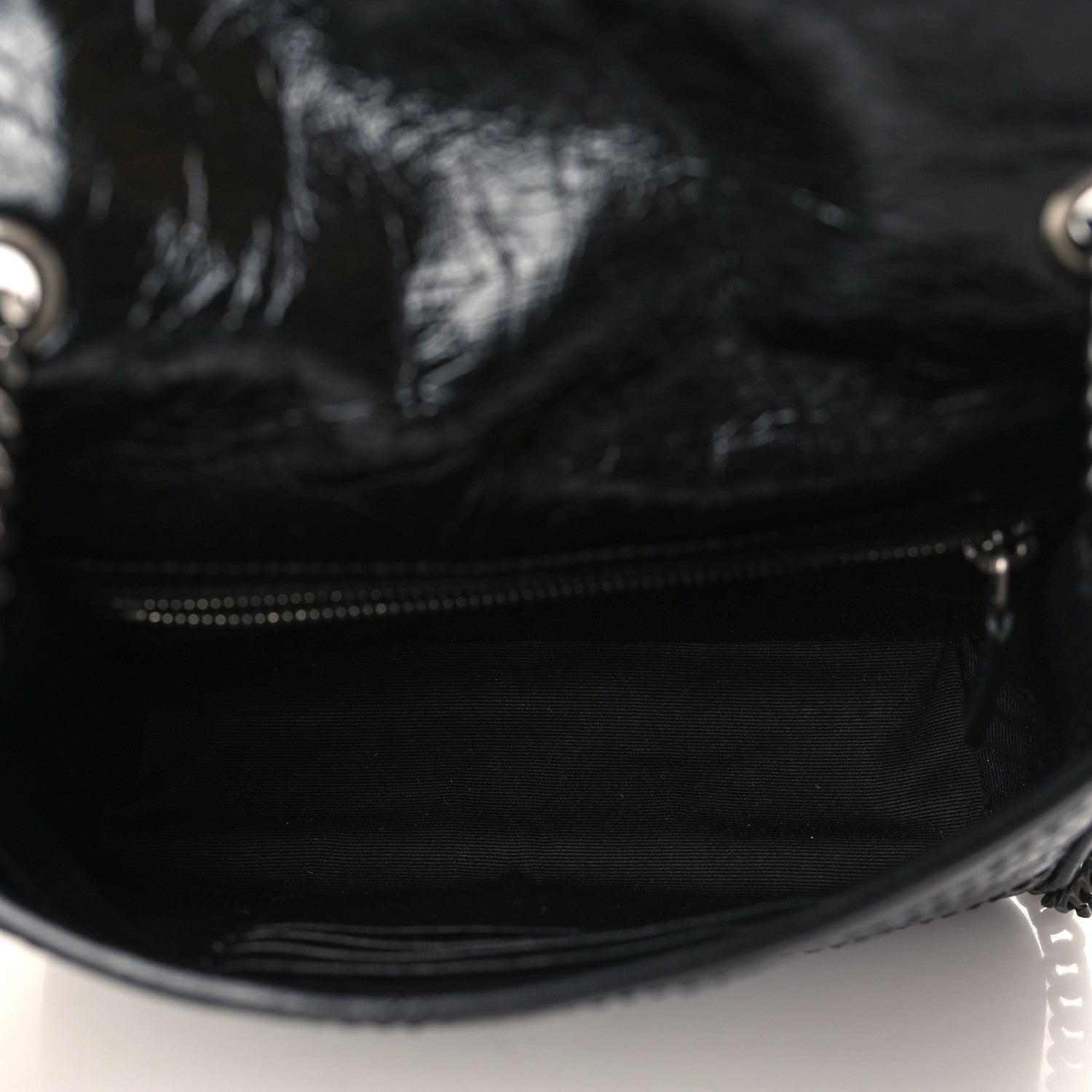 Saint Laurent Crinkled Calfskin Matelasse Monogram Niki Chain Wallet Black 5 of 9