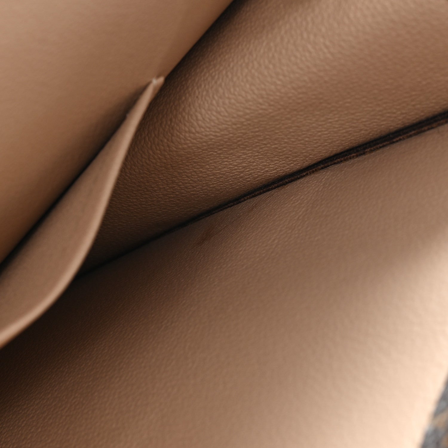 Louis Vuitton Monogram Sac Plat 10 of 11