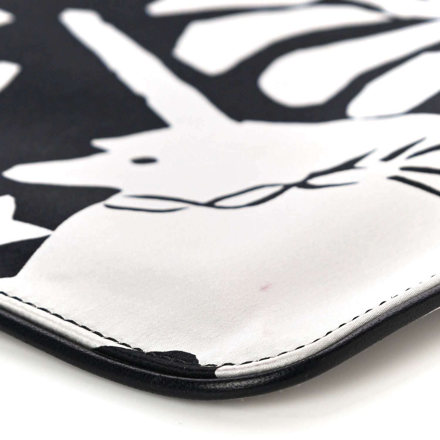 Alexander McQueen Silk Unicorn Print Skull Zip Pouch Black White 9 of 14