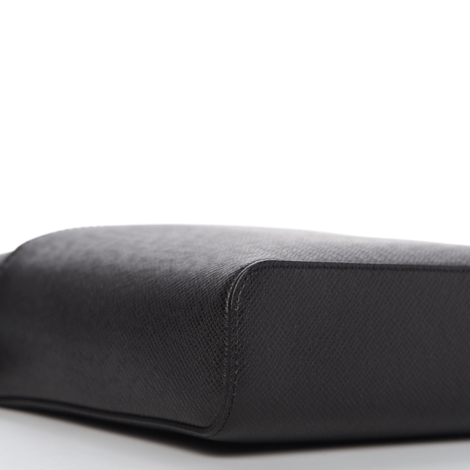 Louis Vuitton Taiga Anton Pochette Black 6 of 8