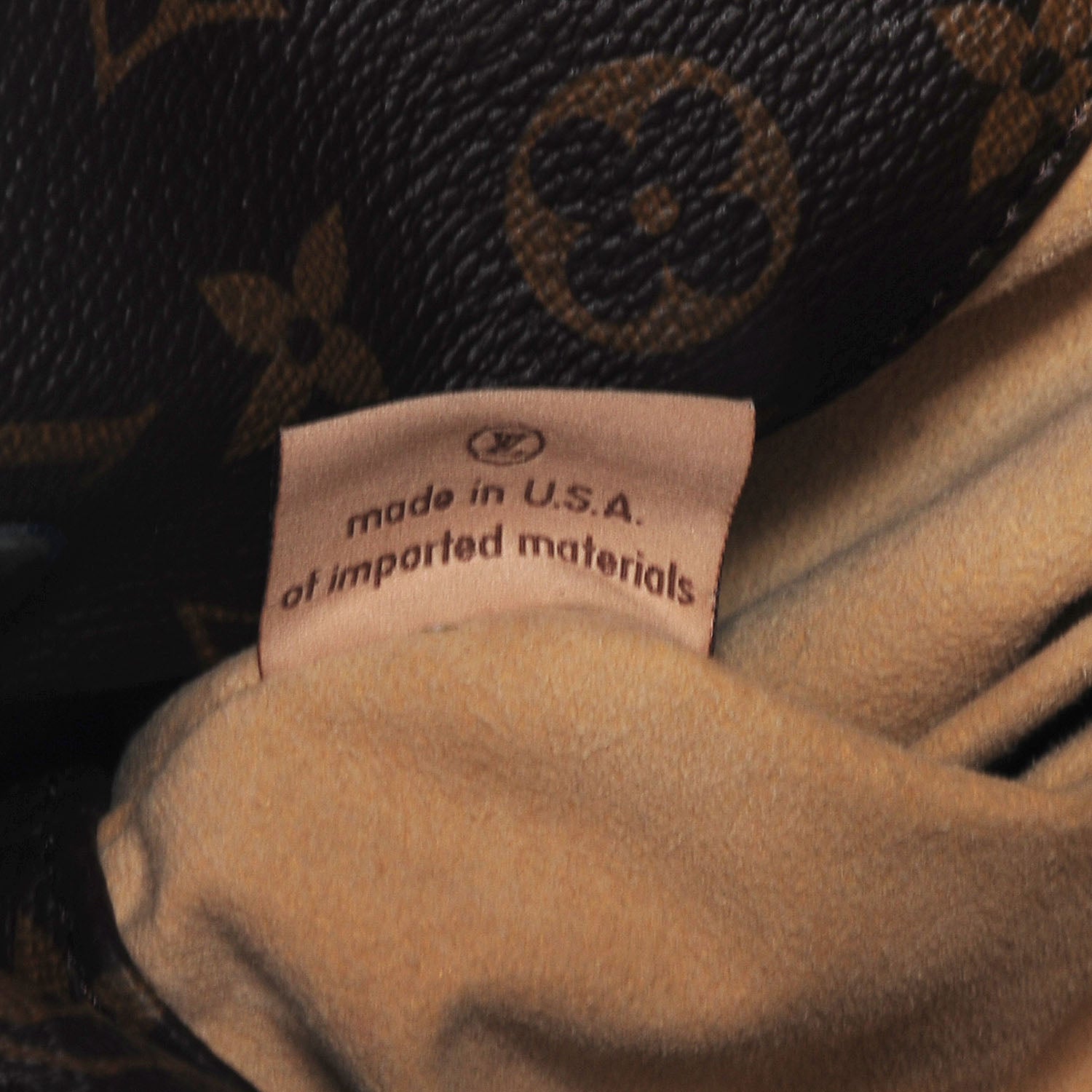 Louis Vuitton Monogram Artsy MM 7 of 8