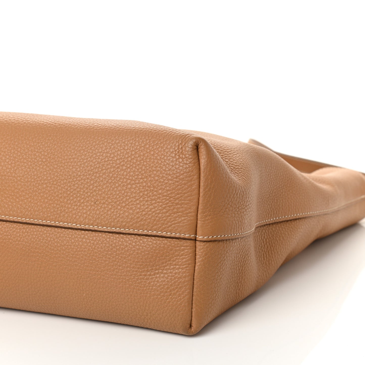 Vitello Daino Shopping Tote Sughero