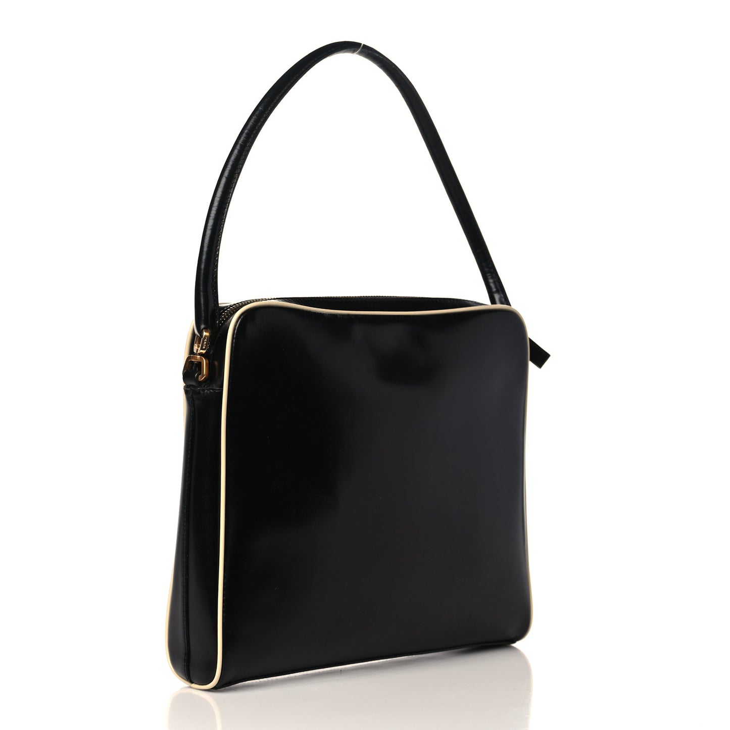 Vitello Drive Shoulder Bag Black