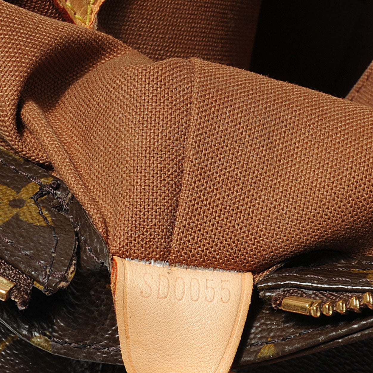 Monogram Cabas Mezzo