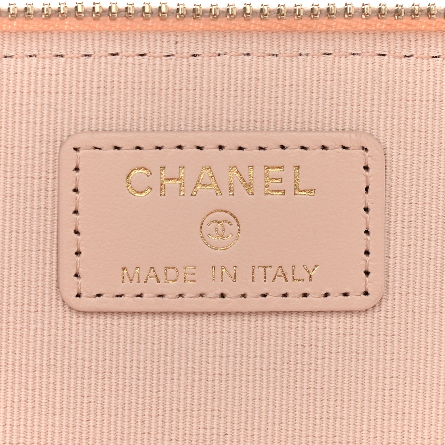 Caviar Quilted Small Vanity Case With Chain Light Beige
