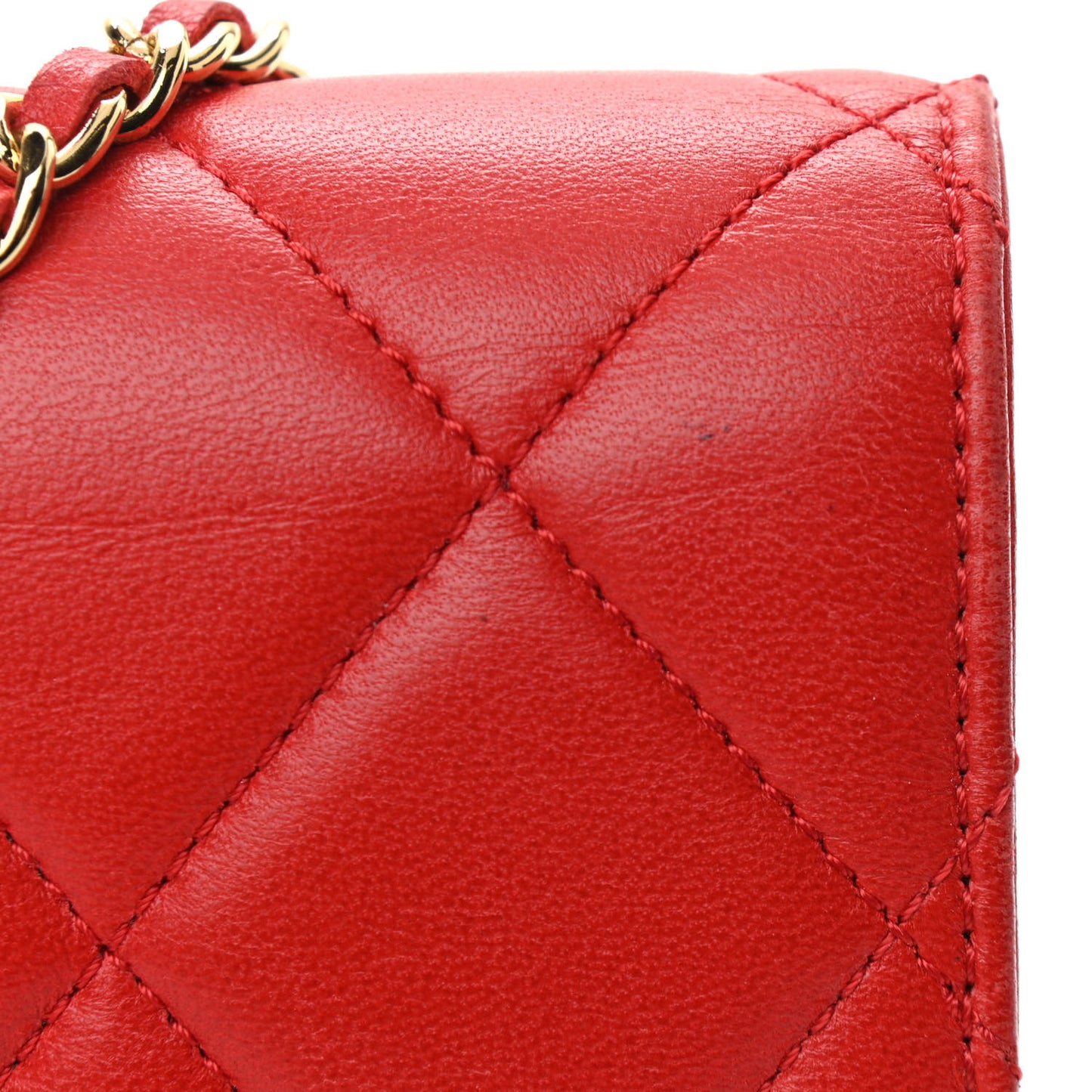 Lambskin Quilted Golden Class Wallet on Chain WOC Red