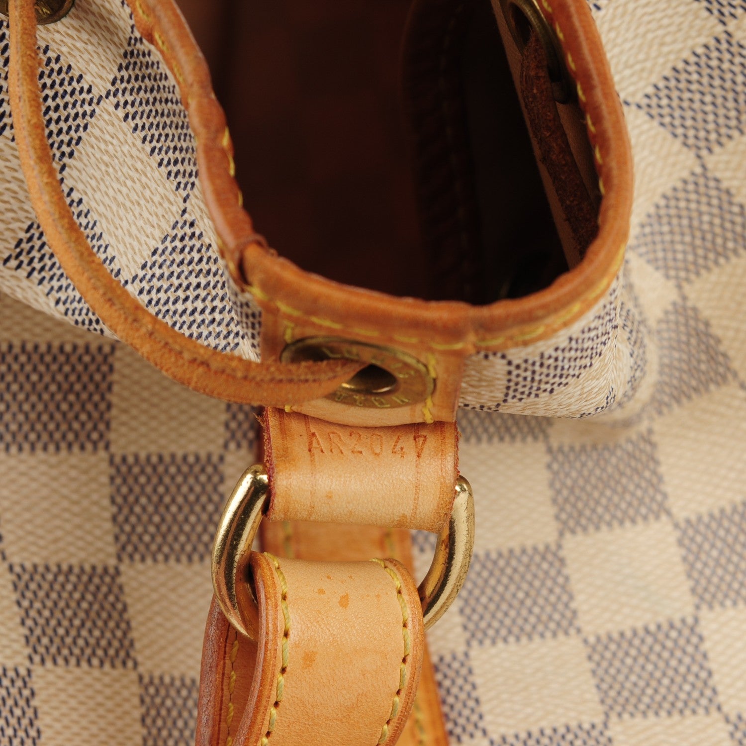Louis Vuitton Damier Azur Noe 8 of 8