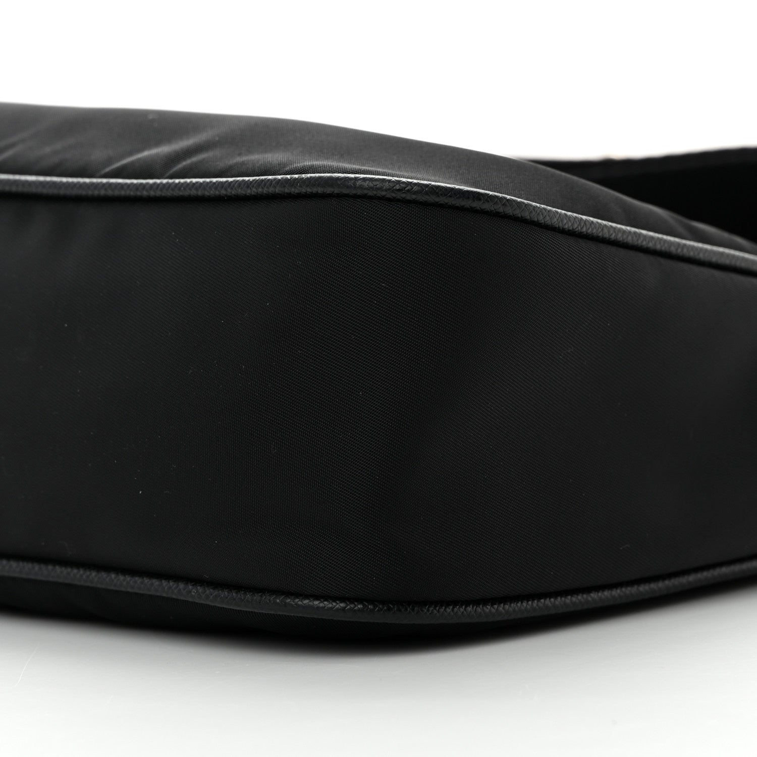 Prada Nylon Re-Edition 2005 Shoulder Bag Black 11 of 14