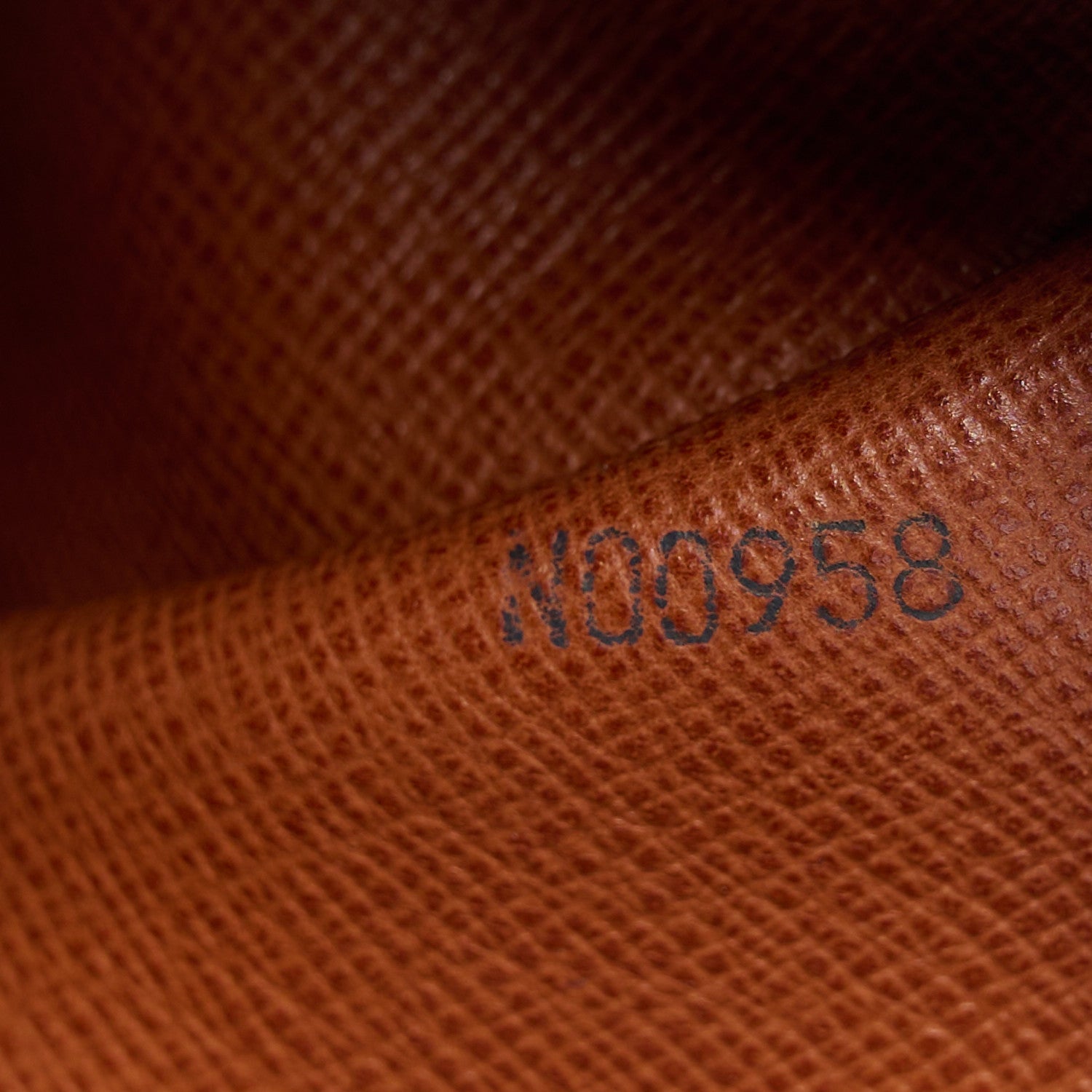 Louis Vuitton Monogram Papillon 26 7 of 10
