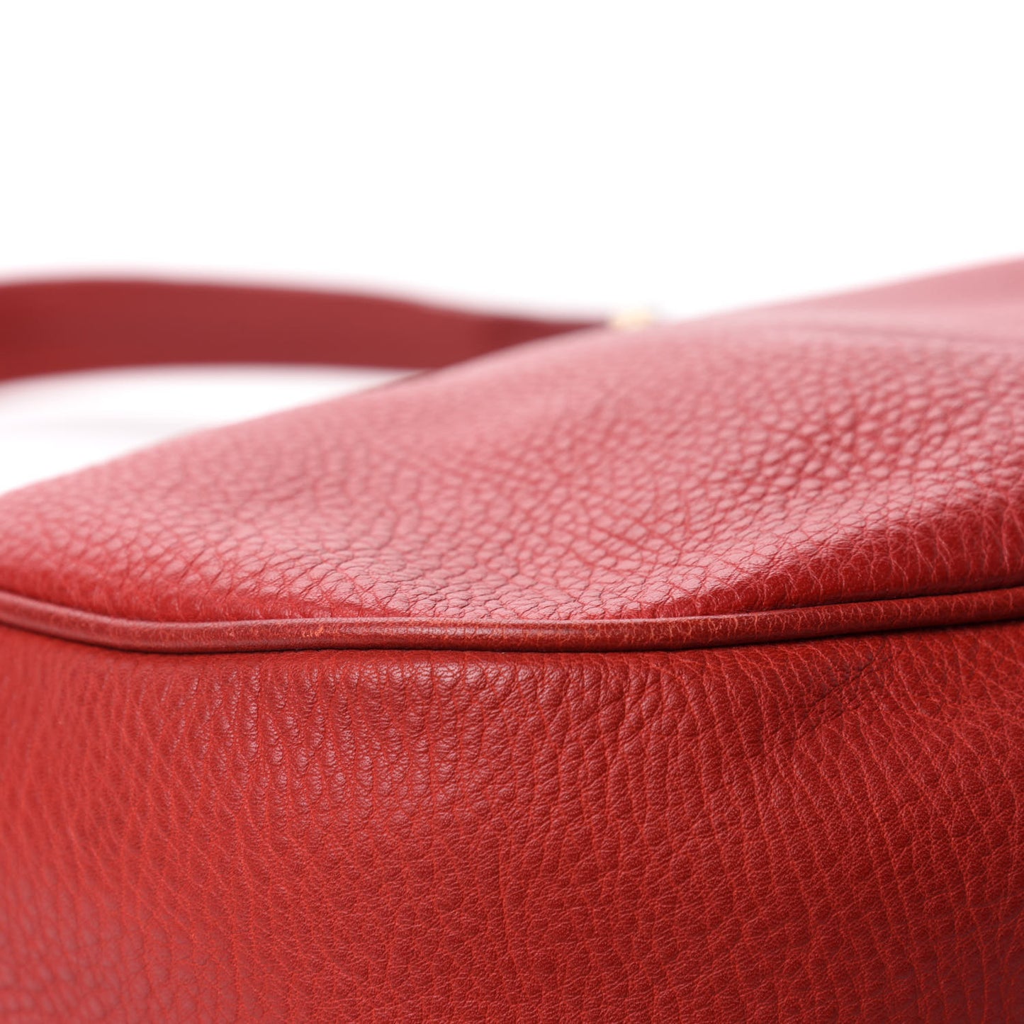 Vitello Daino Hobo Rosso