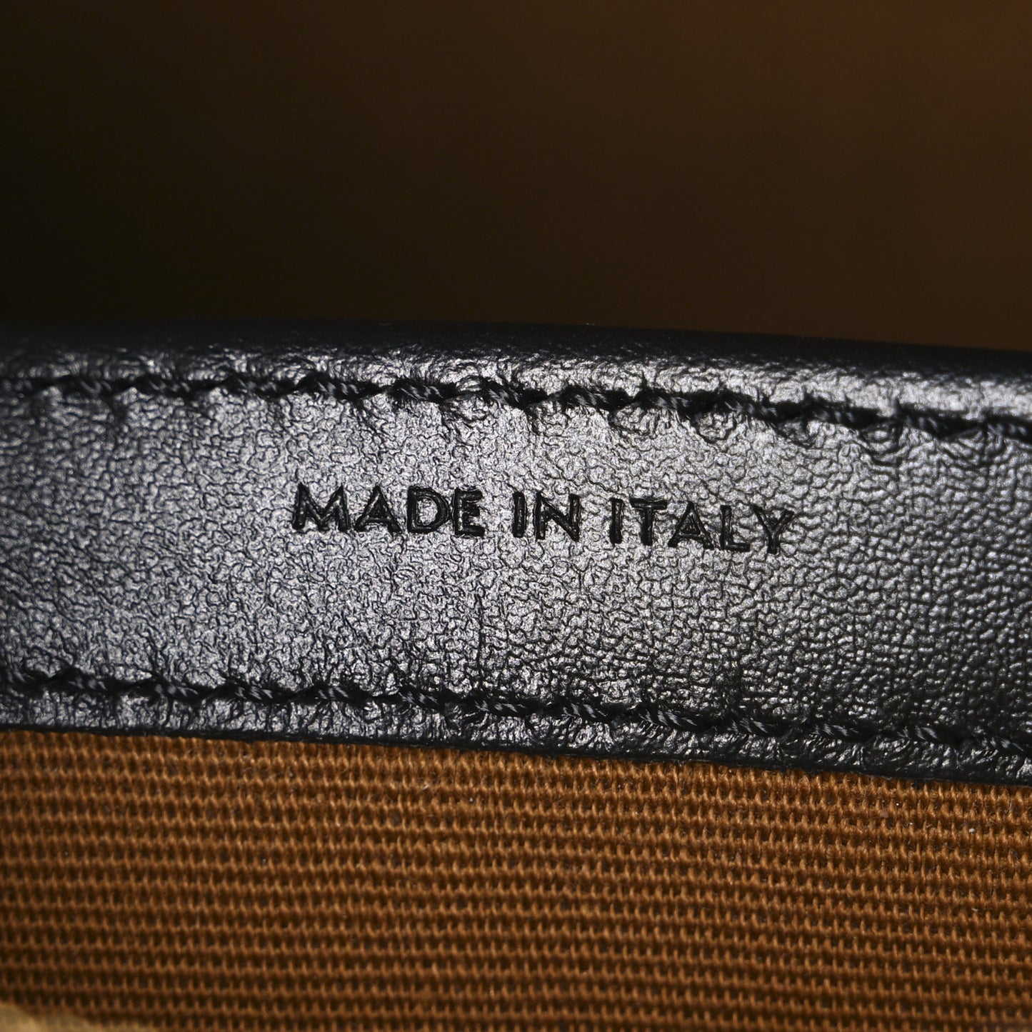 Triomphe Canvas Medium Messenger Bag Black