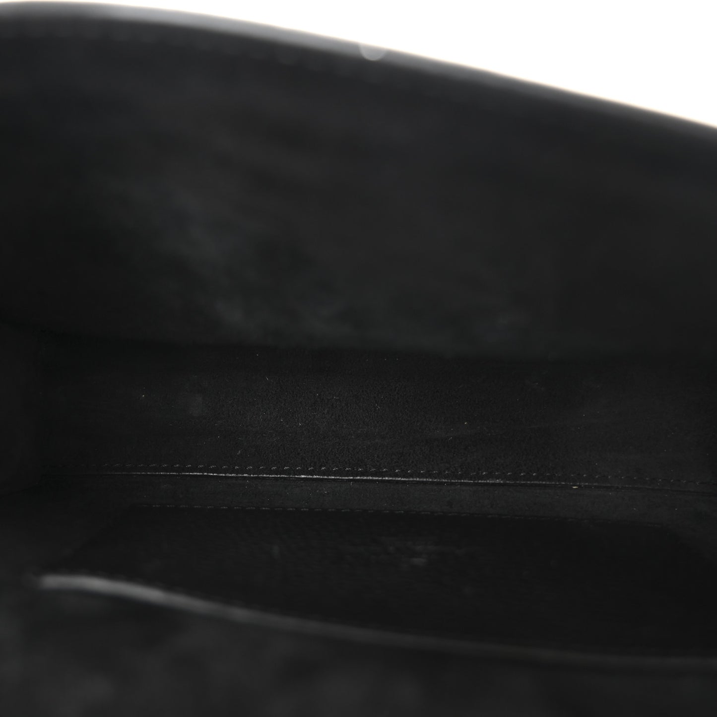 Pebbled Calfskin Medium Rockstud Flip Lock Crossbody Bag Black
