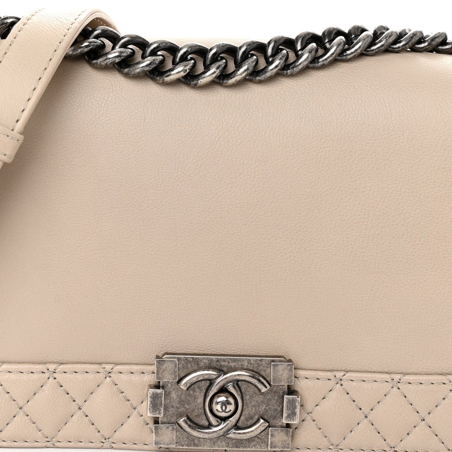 Calfskin Medium Boy Reverso Flap Beige