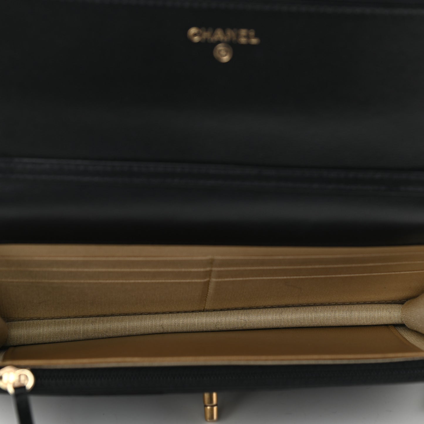 Lambskin Quilted CC Pearl Crush Wallet on Chain WOC Black