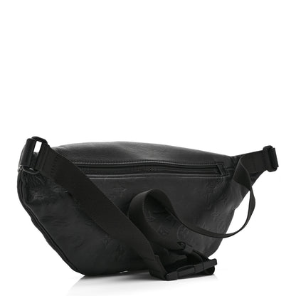 Louis Vuitton Calfskin Monogram Shadow Discovery Bumbag Black 3 of 10