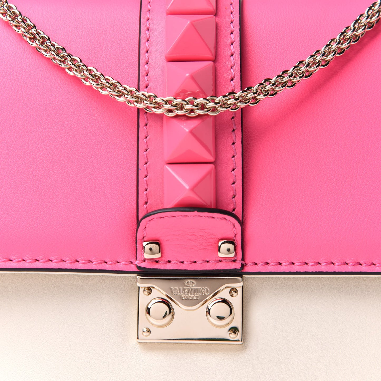 Vitello Medium Glam Lock Rockstud Flap Fuxia Fluo Light Ivory