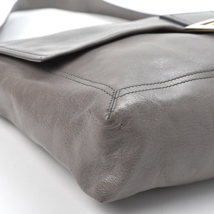 Fendi Vitello Acqua Large Convertible Baguette Grigio Scuro 5 of 14