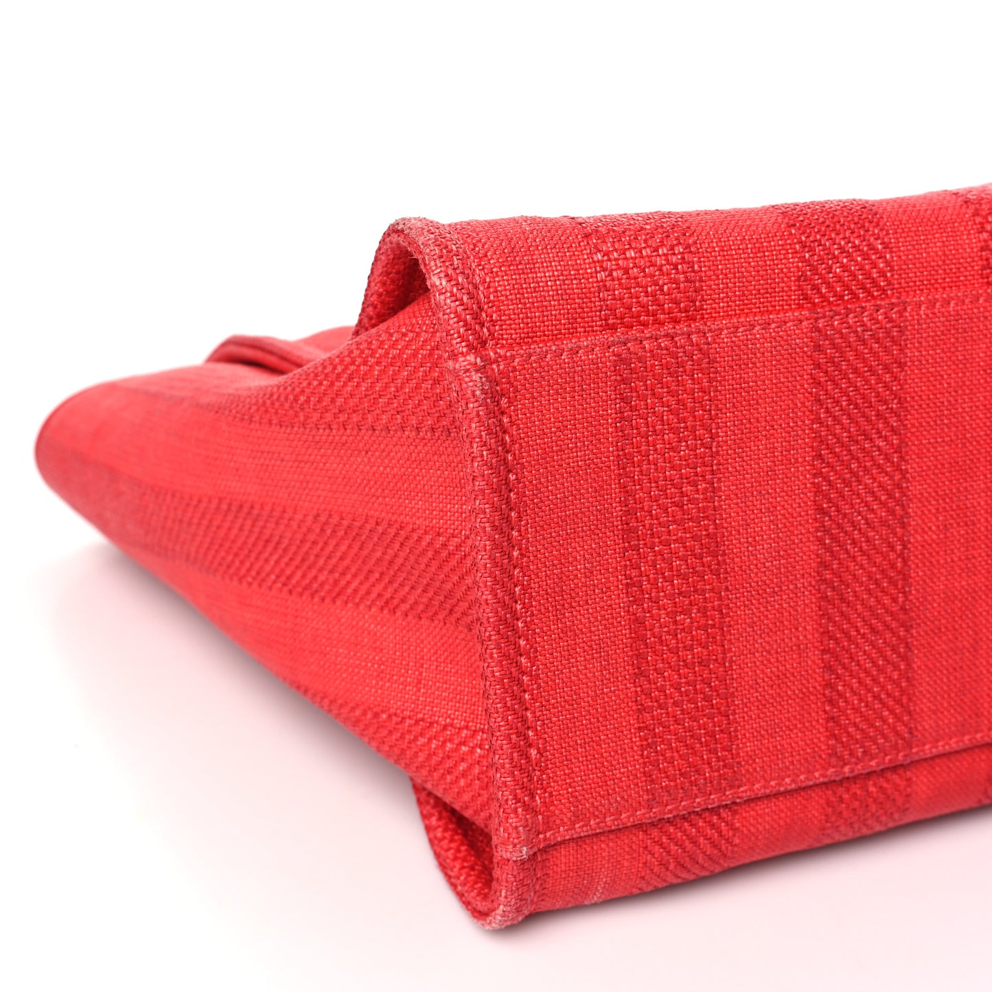 Straw Raffia Calfskin Striped Medium Deauville Tote Red