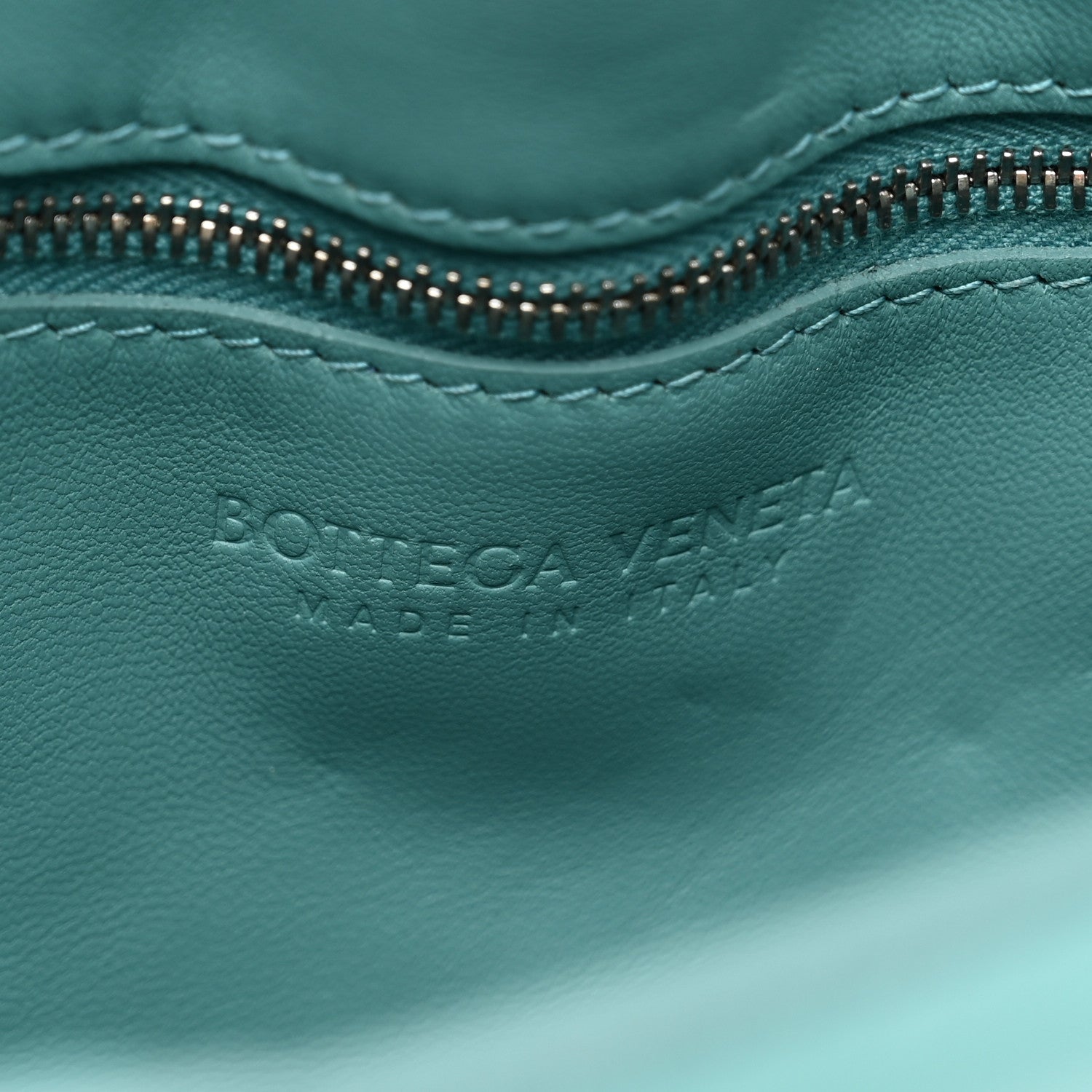 Bottega Veneta Nappa Maxi Intreccio Padded Cassette Crossbody Bag Linoleum 6 of 10