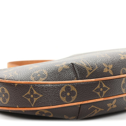 Louis Vuitton Monogram Croissant PM 8 of 9