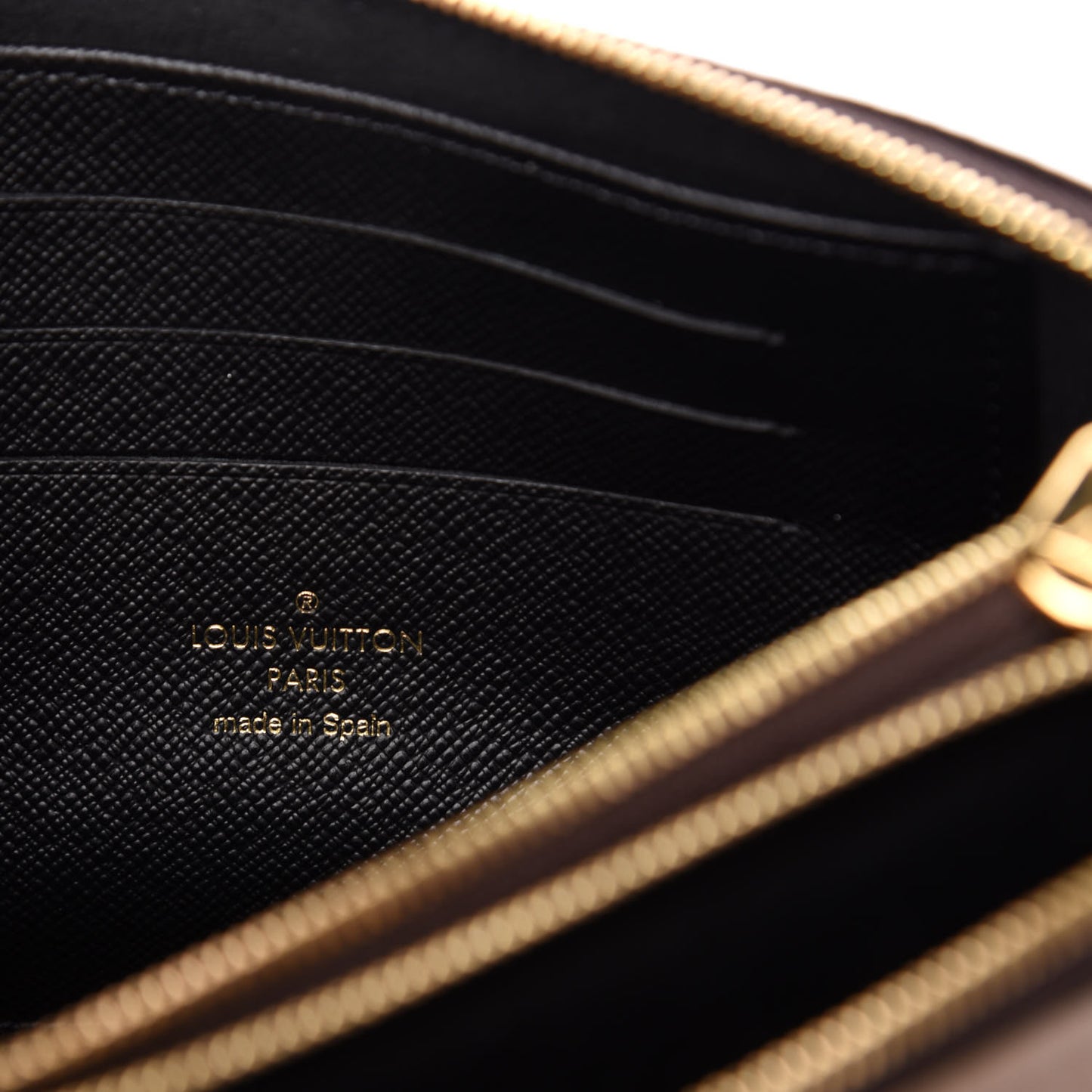 Reverse Monogram Giant Double Zip Pochette