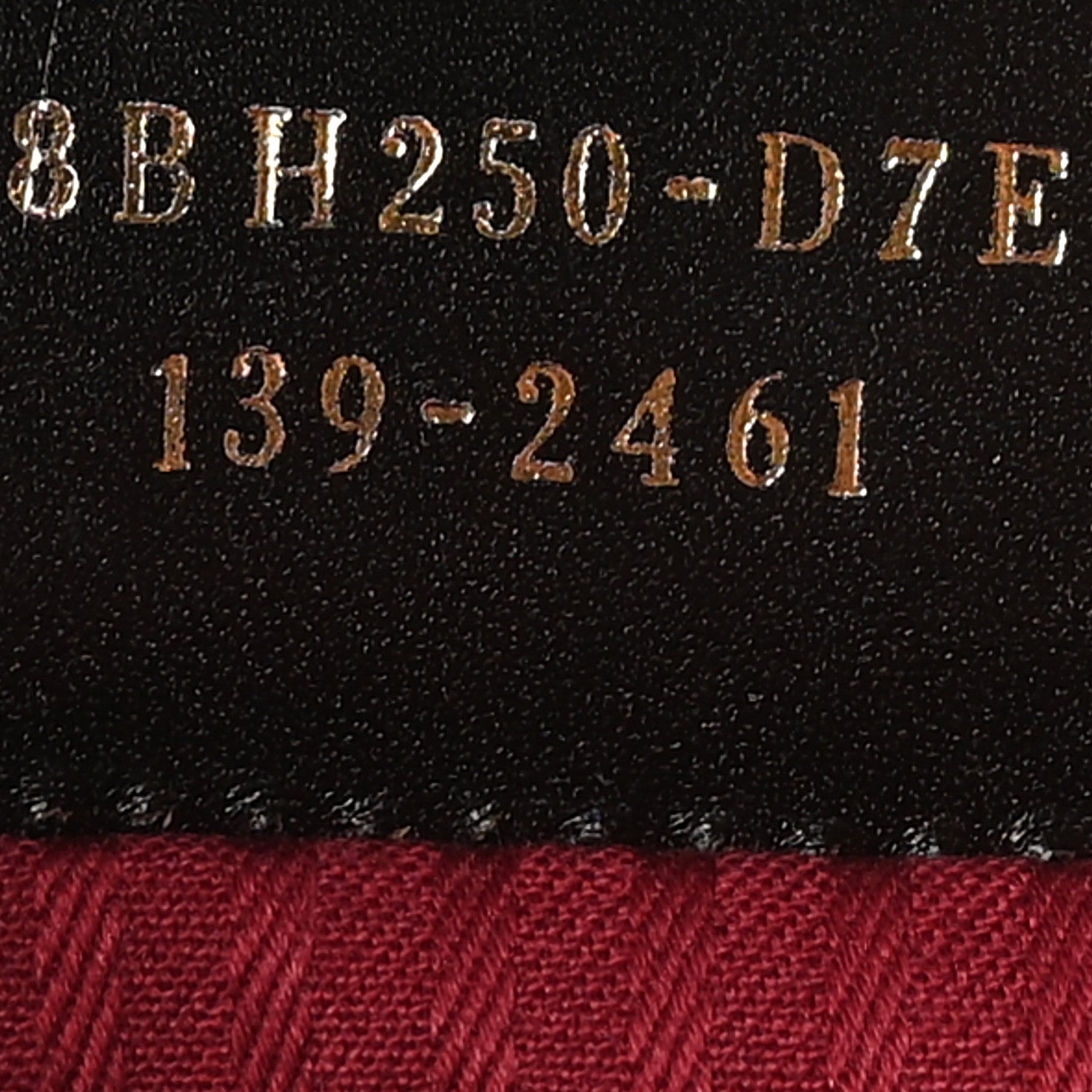 Fendi Vitello Elite Regular 2Jours Tote Amarena 7 of 10
