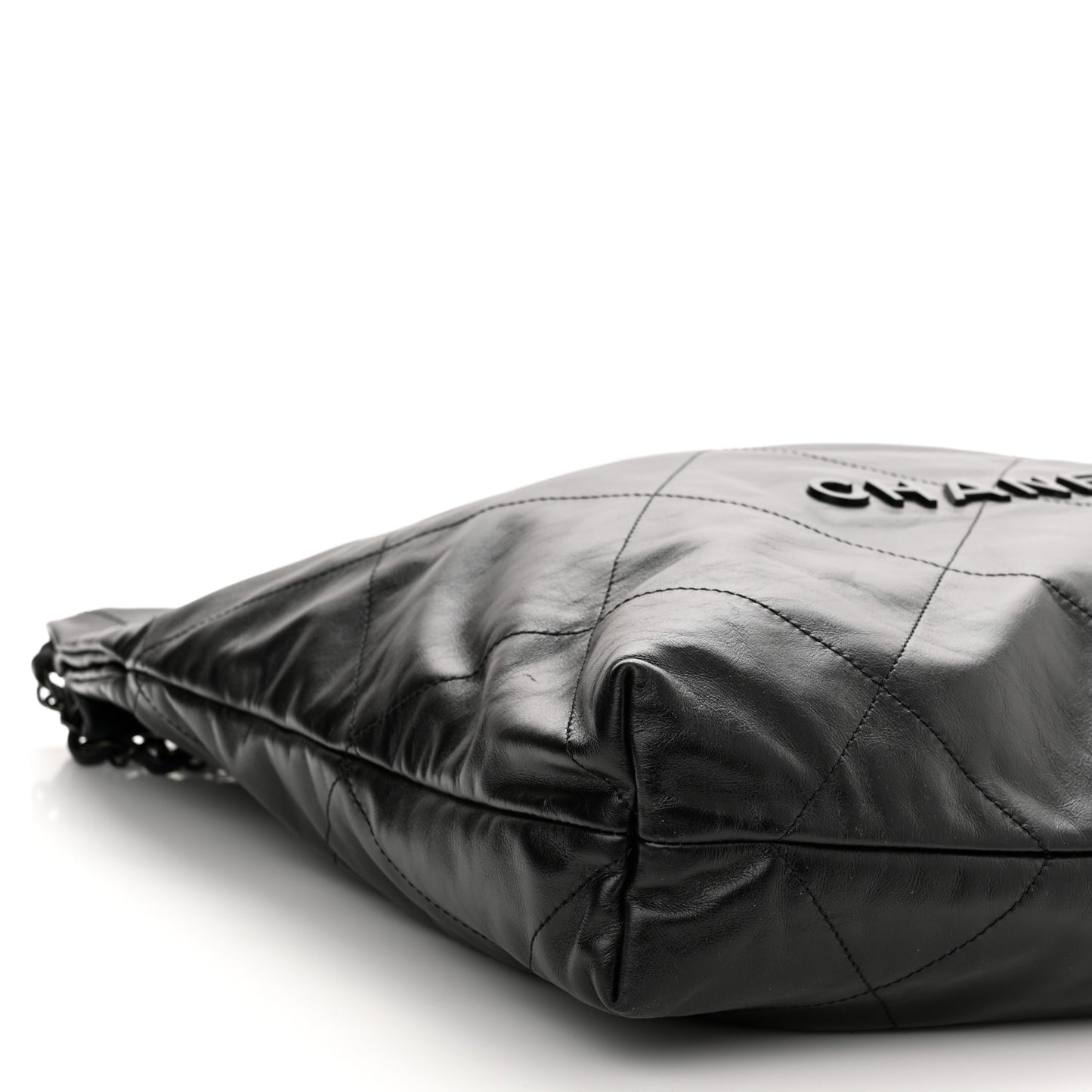 Shiny Calfskin Quilted Chanel 22 So Black
