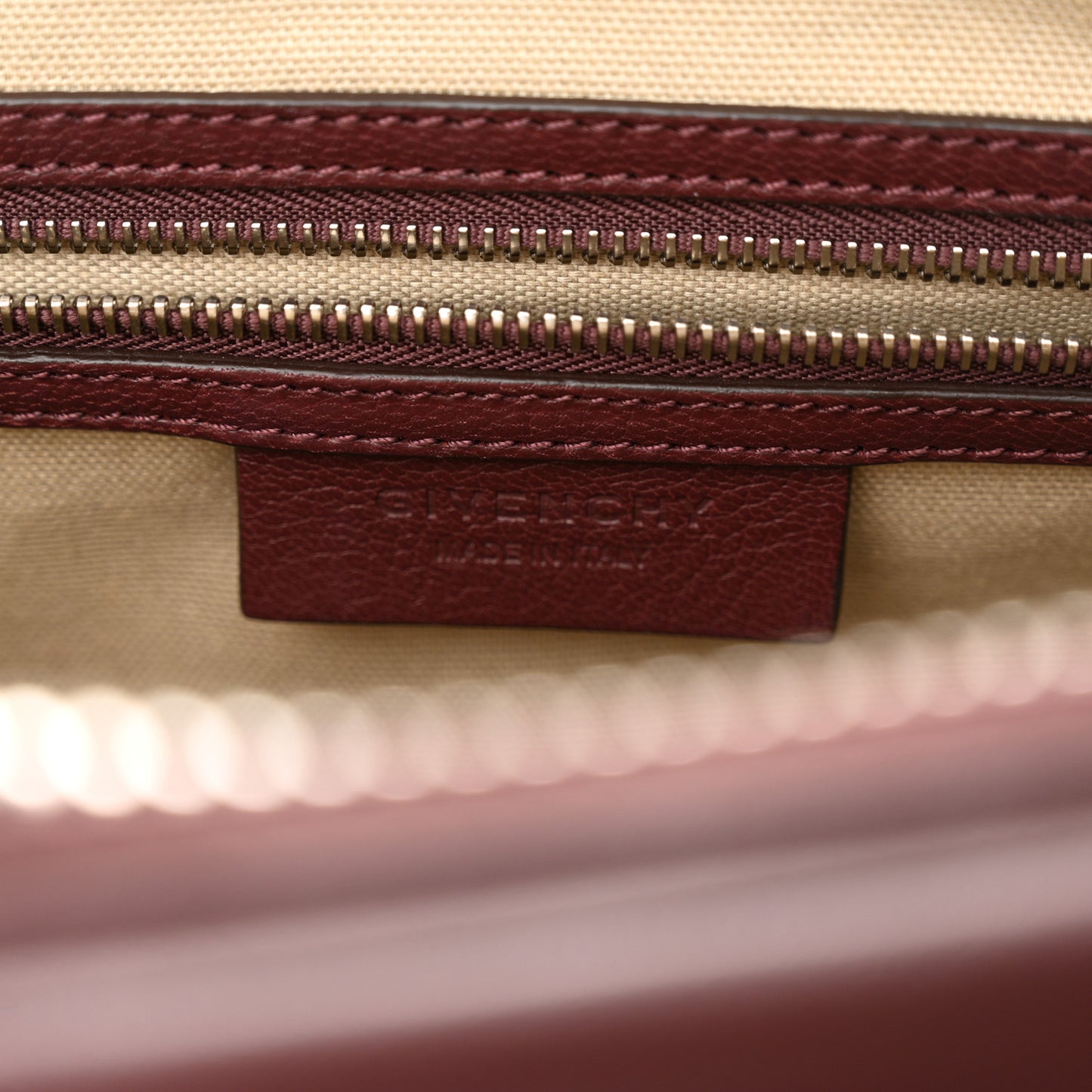 Sugar Goatskin Medium Antigona Oxblood