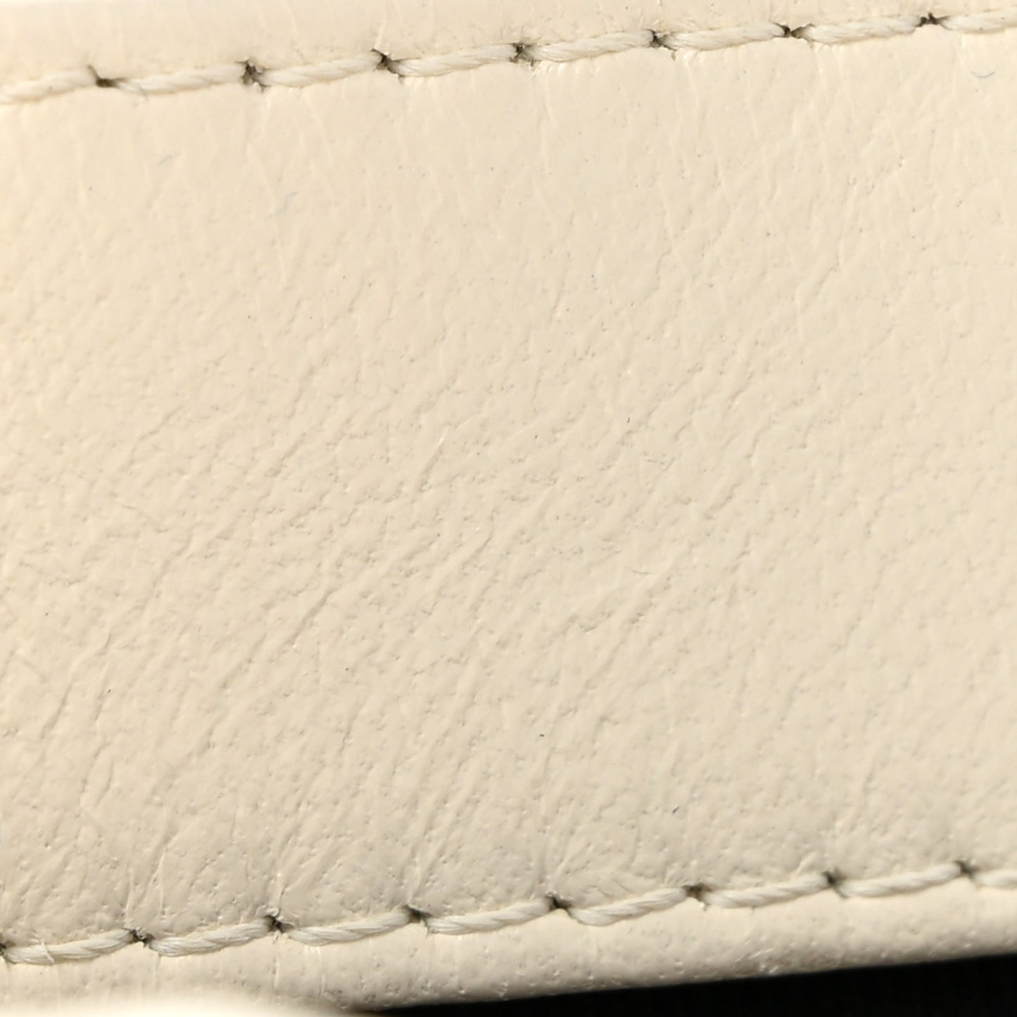 Lambskin Quilted Medium Chanel 19 Flap White