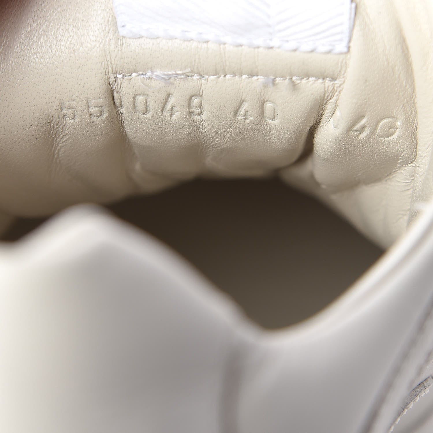 Gucci Calfskin Interlocking G Heart Rhyton Sneakers 40 Mystic White 9 of 13