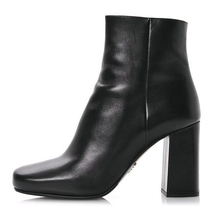 Prada Vitello Ankle Boots 37.5 Black 1 of 8