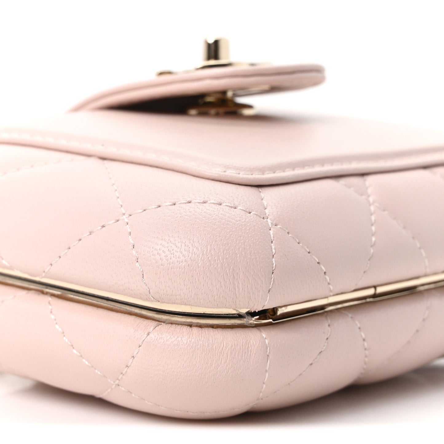 Lambskin Quilted Mini CC Chain Pocket Bag Light Pink