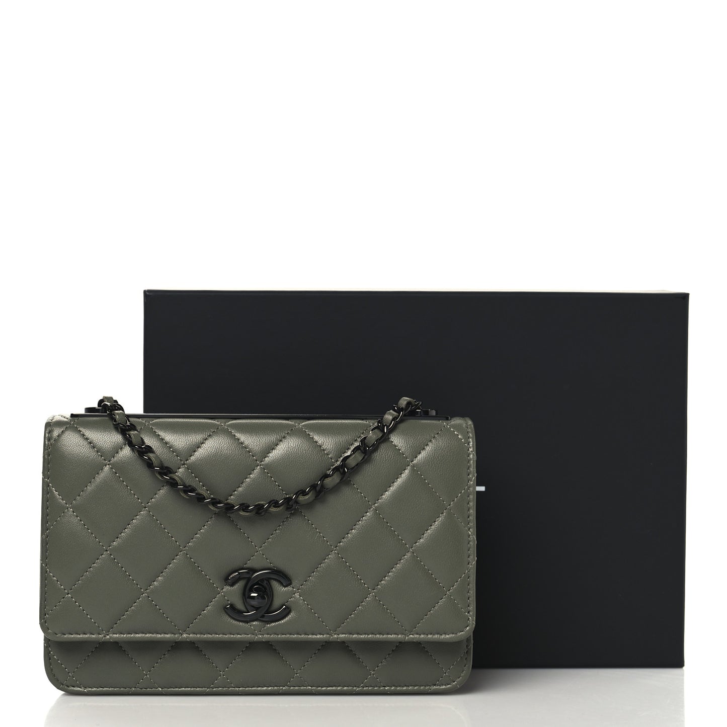 Lambskin Quilted Trendy CC Wallet On Chain WOC Green