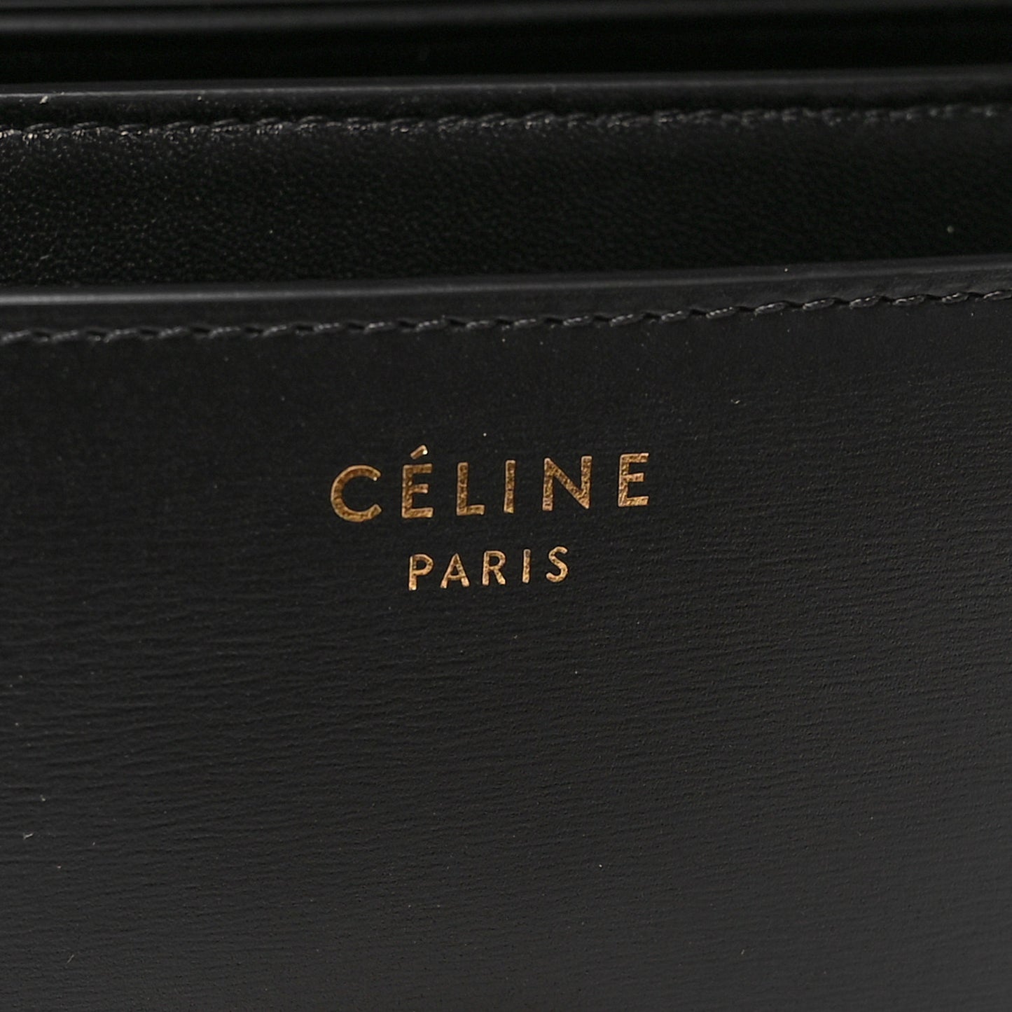 Box Calfskin Medium Classic Box Flap Bag Black